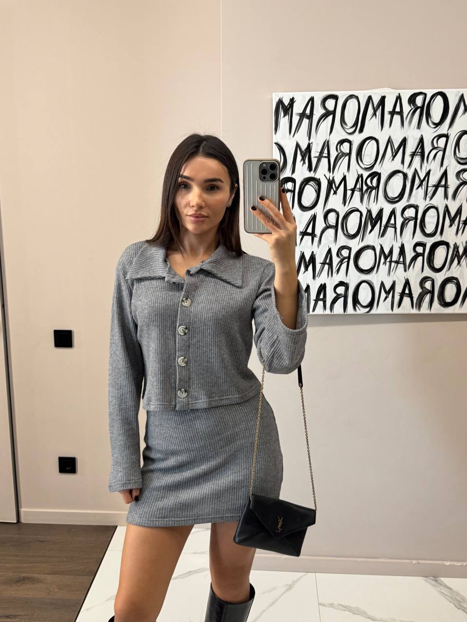 Костюм жіночий в'язаний з ангори